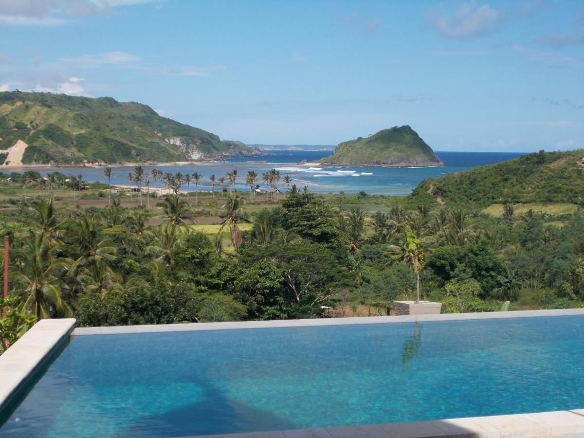 Blue Monkey Retreat Areguling Lombok Hotel Exterior photo