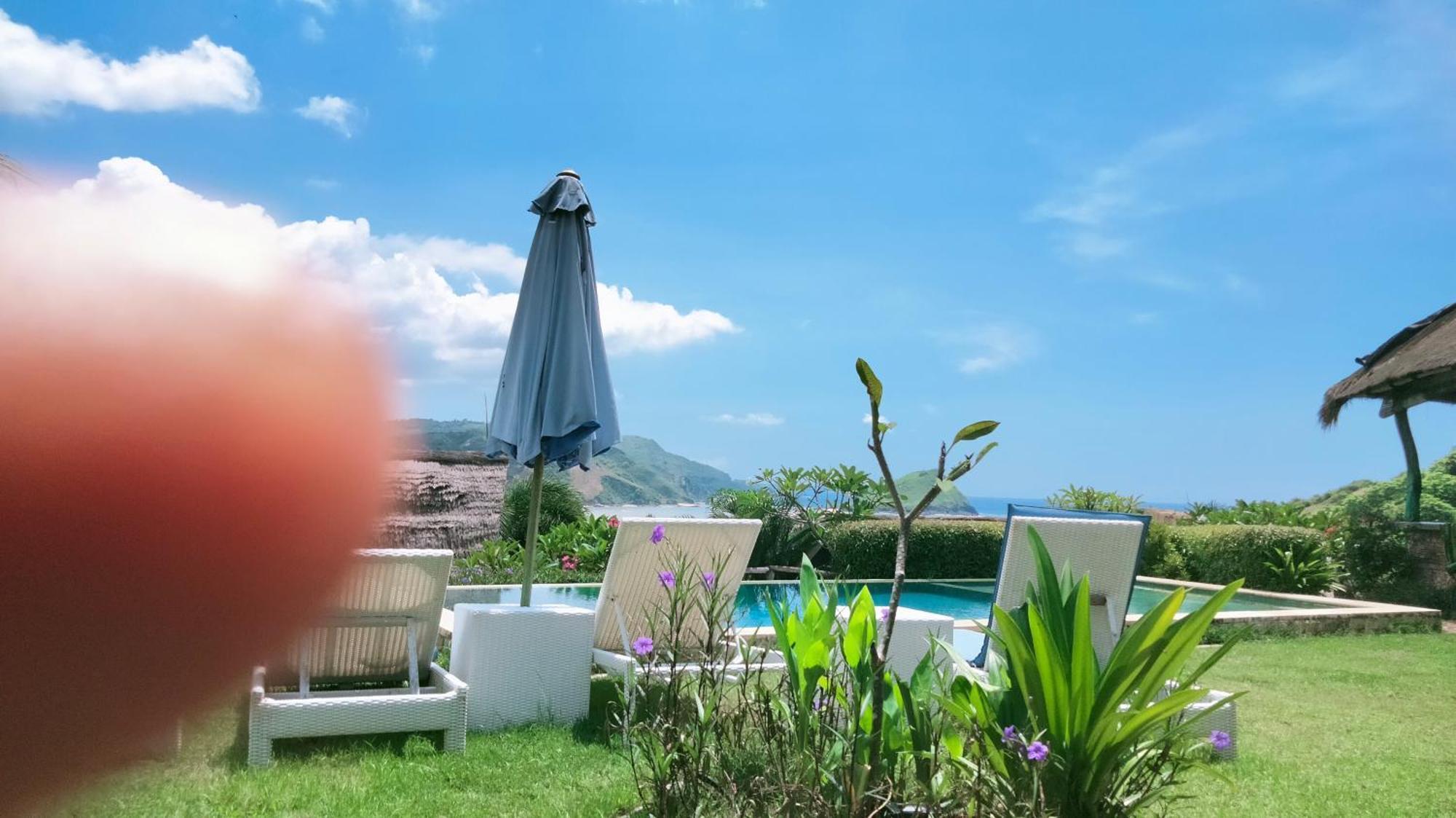Blue Monkey Retreat Areguling Lombok Hotel Exterior photo