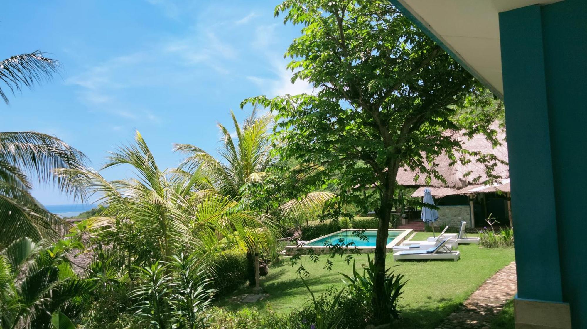 Blue Monkey Retreat Areguling Lombok Hotel Exterior photo
