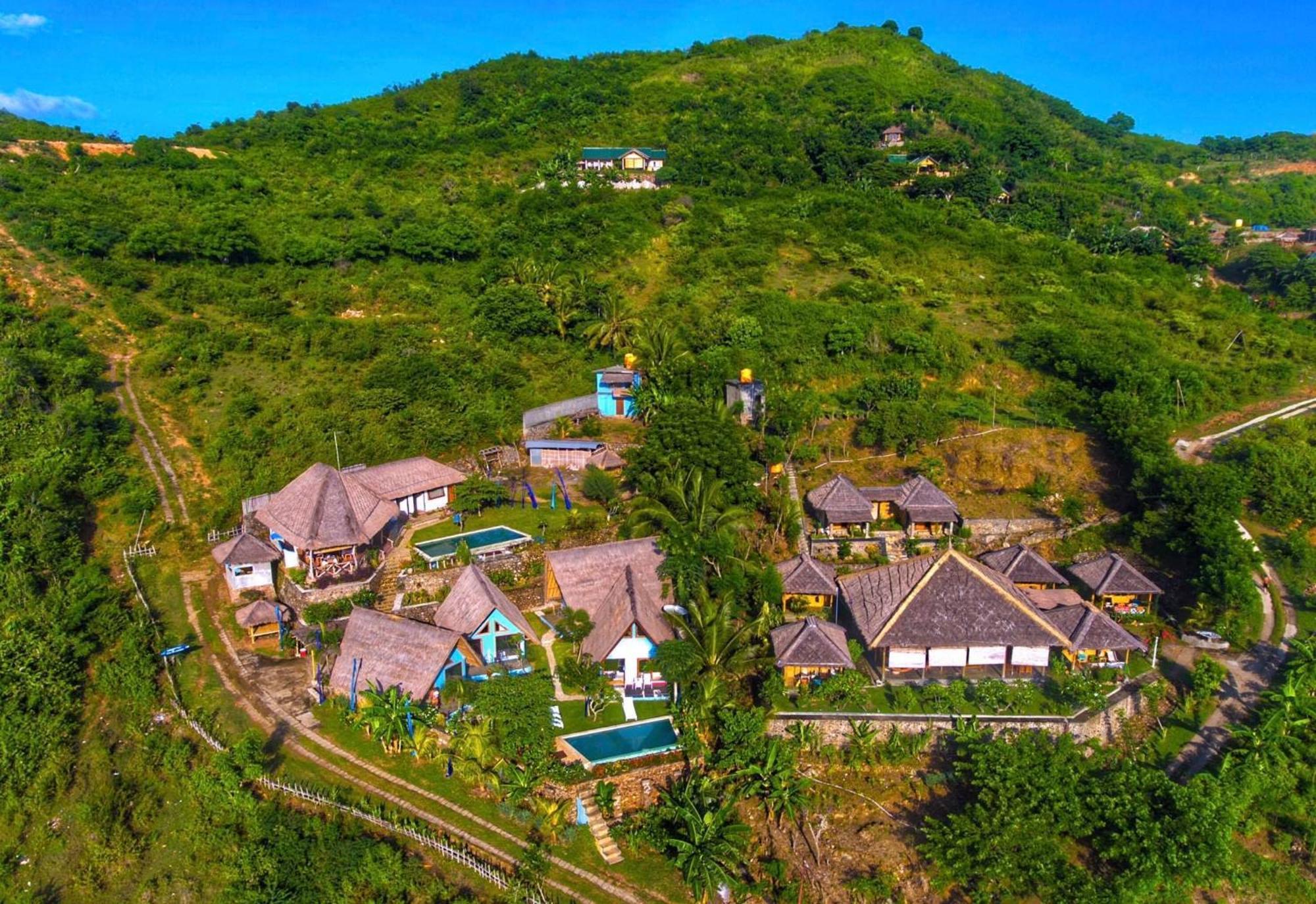 Blue Monkey Retreat Areguling Lombok Hotel Exterior photo